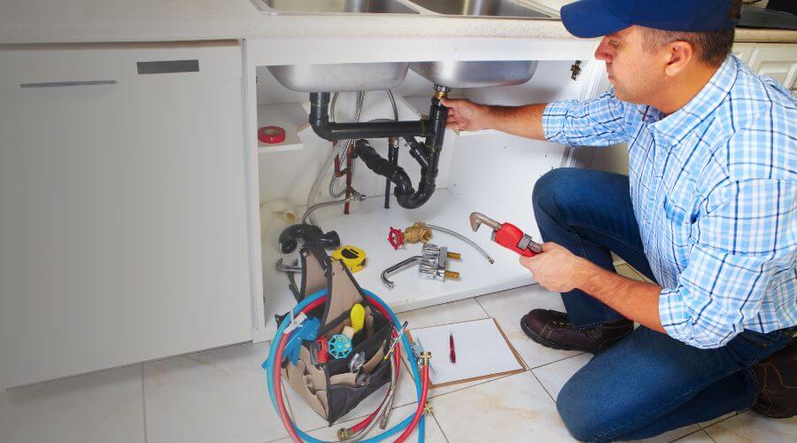 Professional emergency plumbing in Norvelt, PA